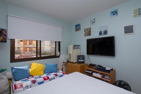 Apartamento à venda com 168m², 4 quartos e 3 vagasQuarto Suíte 2