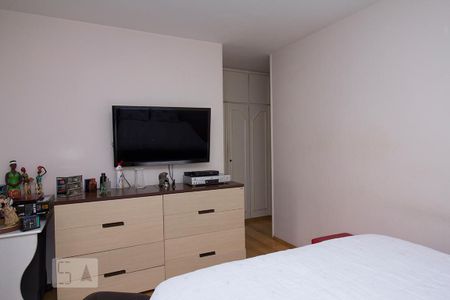 Apartamento à venda com 168m², 4 quartos e 3 vagasQuarto Suíte 4