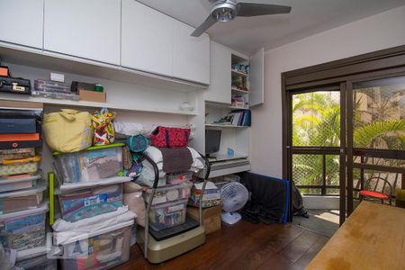 Apartamento à venda com 168m², 4 quartos e 3 vagasQuarto 1 - Armários