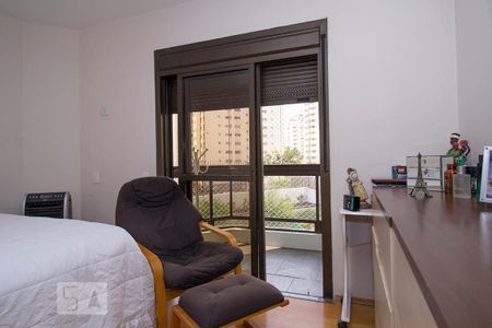 Apartamento à venda com 168m², 4 quartos e 3 vagasQuarto Suíte 4
