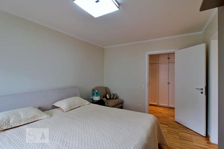 Apartamento à venda com 195m², 4 quartos e 4 vagasSuíte 1