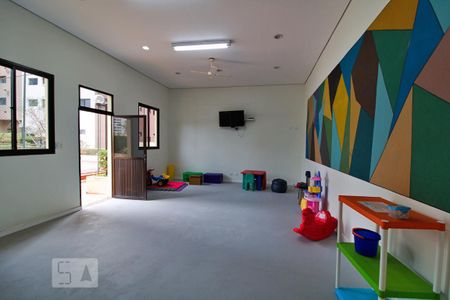 Apartamento à venda com 195m², 4 quartos e 4 vagasBrinquedoteca