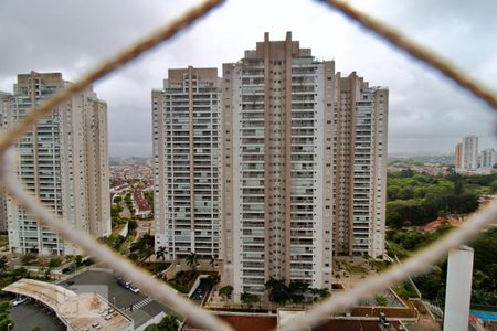 Apartamento à venda com 195m², 4 quartos e 4 vagasVista da Suíte 1