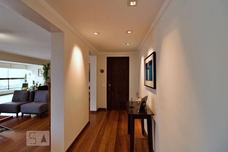 Sala de apartamento à venda com 3 quartos, 195m² em Jardim Monte Kemel, São Paulo