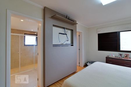 Apartamento à venda com 195m², 4 quartos e 4 vagasSuíte 1
