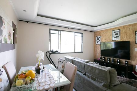 Sala de apartamento à venda com 2 quartos, 67m² em Vila Carmosina, São Paulo