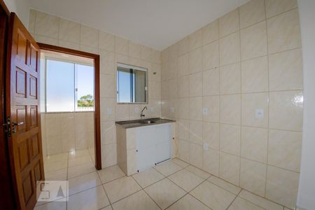 Cozinha de apartamento para alugar com 1 quarto, 65m² em São João do Rio Vermelho, Florianópolis