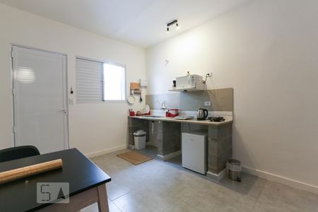 Cozinha/Sala de kitnet/studio para alugar com 1 quarto, 32m² em Jardim Bandeirantes, Sorocaba