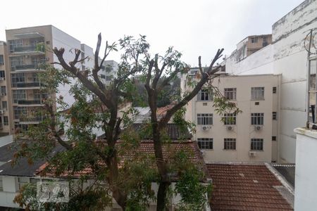 Apartamento à venda com 166m², 4 quartos e 2 vagasVista da Suíte 1