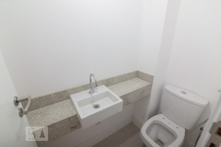 Apartamento à venda com 166m², 4 quartos e 2 vagasBanheiro
