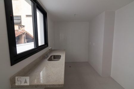 Apartamento à venda com 166m², 4 quartos e 2 vagasCozinha