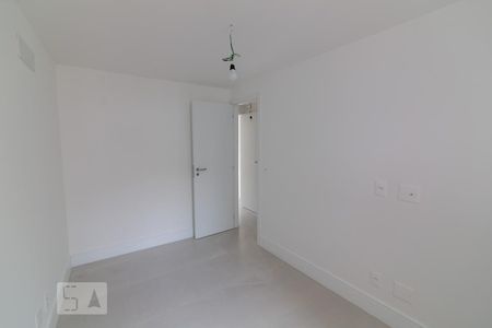 Apartamento à venda com 166m², 4 quartos e 2 vagasQuarto 1