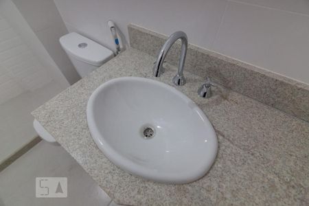 Apartamento à venda com 166m², 4 quartos e 2 vagasBanheiro Social