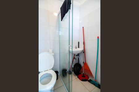 Casa à venda com 230m², 4 quartos e 2 vagasBanheiro de Serviço