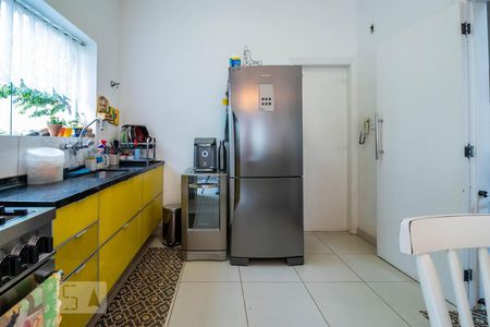 Casa à venda com 230m², 4 quartos e 2 vagasCozinha