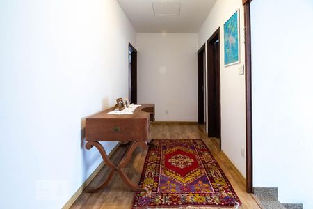 Casa à venda com 230m², 4 quartos e 2 vagasCorredor do Quartos