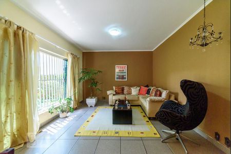 Sala de Estar de casa à venda com 3 quartos, 198m² em Rudge Ramos, São Bernardo do Campo