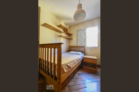 Apartamento para alugar com 57m², 3 quartos e 1 vagaQuarto 02