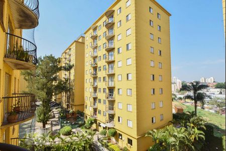 Vista de apartamento para alugar com 3 quartos, 57m² em Vila das Belezas, São Paulo
