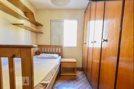 Apartamento para alugar com 57m², 3 quartos e 1 vagaQuarto 02