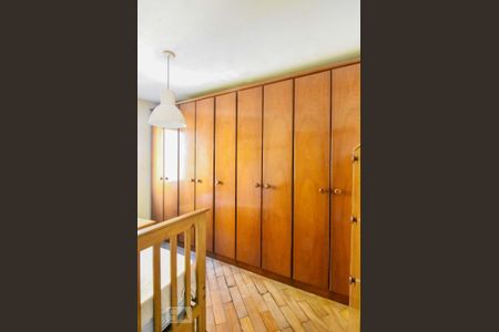 Apartamento para alugar com 57m², 3 quartos e 1 vagaQuarto 02