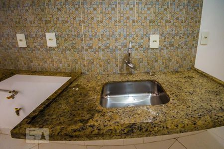 Apartamento para alugar com 100m², 2 quartos e sem vagaCozinha