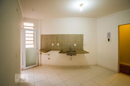 Apartamento para alugar com 100m², 2 quartos e sem vagaCozinha