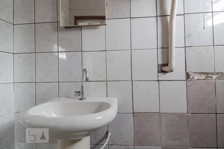 Banheiro de casa para alugar com 1 quarto, 50m² em Jardim Nossa Senhora do Carmo, São Paulo