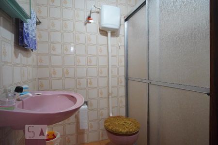 Casa à venda com 150m², 3 quartos e 4 vagasBanheiro