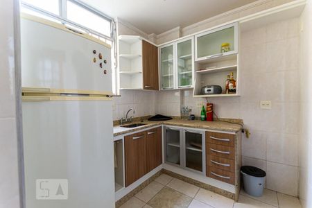 Apartamento à venda com 85m², 3 quartos e 1 vagaCozinha 