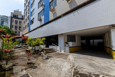 Apartamento à venda com 85m², 3 quartos e 1 vagaEntrada