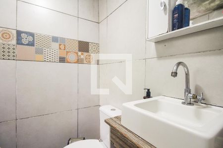 Banheiro Suíte  de casa para alugar com 1 quarto, 50m² em Vila Nova Manchester, São Paulo