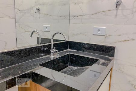 Apartamento para alugar com 40m², 2 quartos e sem vagaDetalhe Banheiro