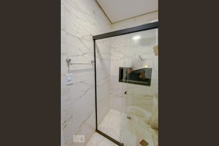 Apartamento para alugar com 40m², 2 quartos e sem vagaBanheiro