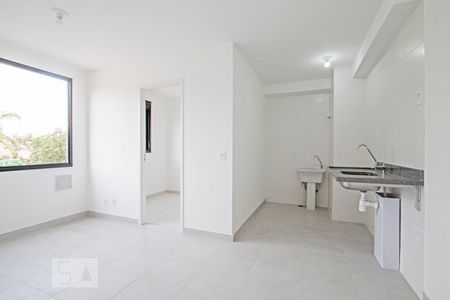 Sala e Cozinha de apartamento à venda com 2 quartos, 34m² em Jurubatuba, São Paulo
