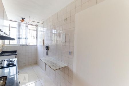 Apartamento à venda com 60m², 2 quartos e 1 vagaCozinha 