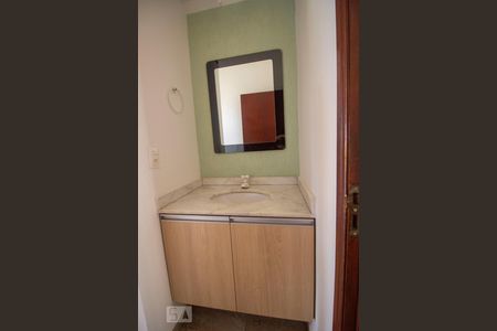 Lavabo de casa para alugar com 5 quartos, 290m² em Jardim das Samambaias, Jundiaí