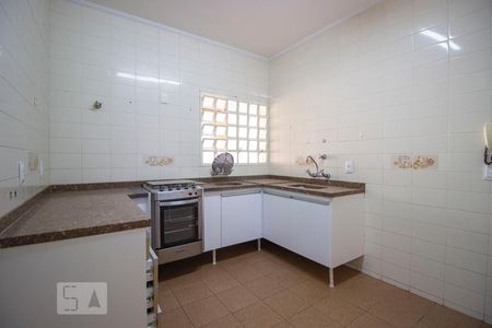 Casa para alugar com 290m², 5 quartos e 7 vagasCozinha