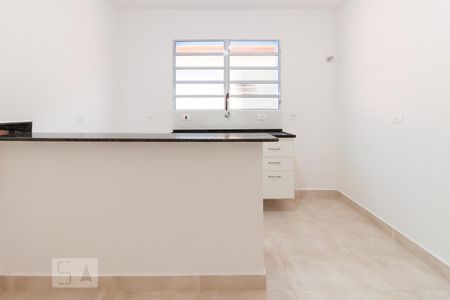 Cozinha de apartamento para alugar com 1 quarto, 34m² em Butantã, São Paulo
