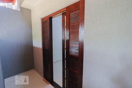 Casa para alugar com 65m², 2 quartos e sem vagavaranda