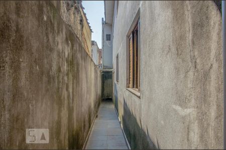 Casa para alugar com 140m², 2 quartos e 1 vaga Casa para alugar com 140m², 2 quartos e 1 vagaCorredor Externo