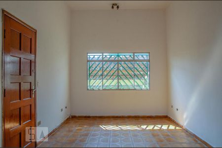 Sala de casa para alugar com 2 quartos, 140m² em Vila Palmeiras, São Paulo