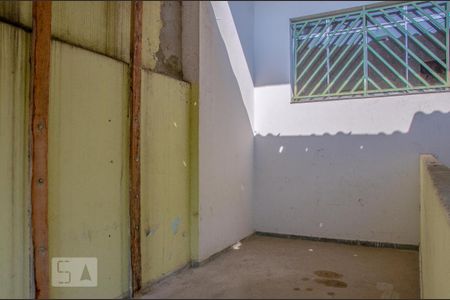 Casa para alugar com 140m², 2 quartos e 1 vaga Casa para alugar com 140m², 2 quartos e 1 vagaGaragem