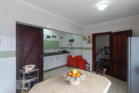 Casa à venda com 400m², 3 quartos e 3 vagasCozinha