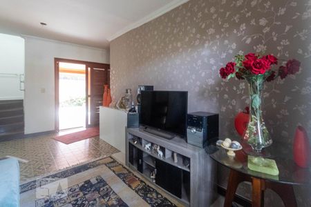 Sala de Estar Secundária de casa à venda com 3 quartos, 400m² em Ipanema, Porto Alegre
