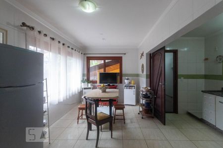 Cozinha de casa à venda com 3 quartos, 400m² em Ipanema, Porto Alegre