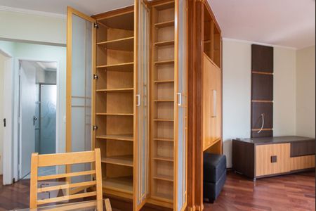 Armário de apartamento à venda com 2 quartos, 100m² em Bosque da Saúde, São Paulo