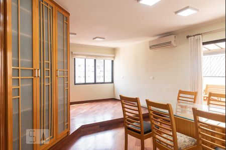 Sala de apartamento à venda com 2 quartos, 100m² em Bosque da Saúde, São Paulo