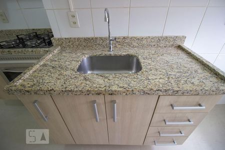 Cozinha - Torneira de apartamento para alugar com 2 quartos, 57m² em Morada das Vinhas, Jundiaí