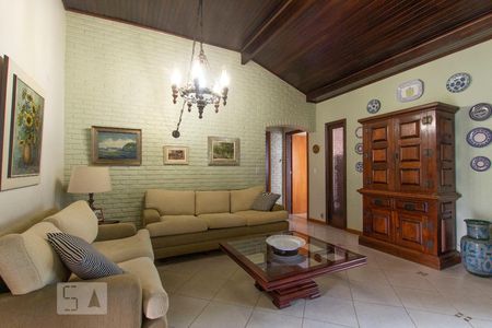 Sala 1 de casa à venda com 4 quartos, 270m² em Jardim Isabel, Porto Alegre